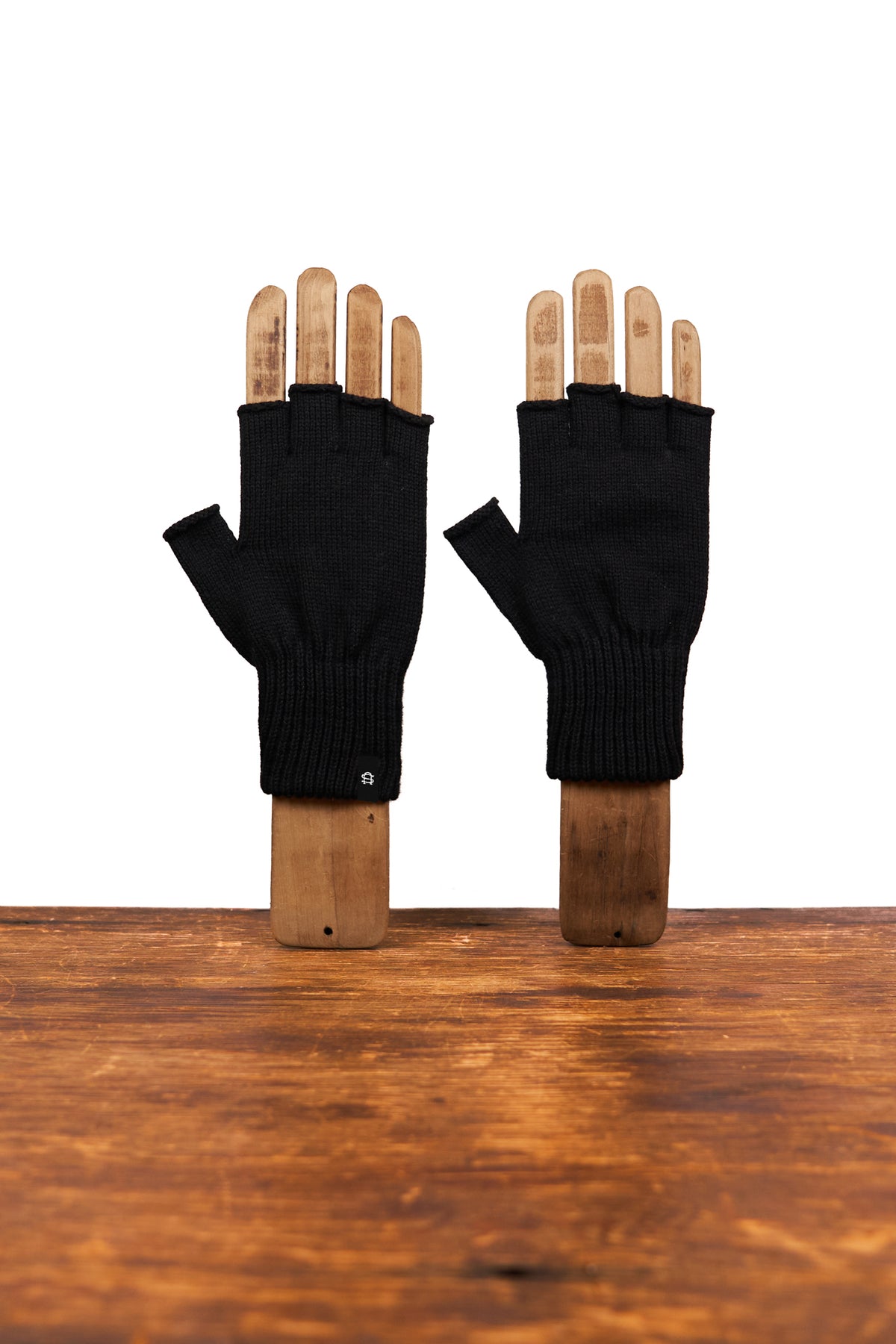 NEW Merino Wool and Recycled Polyester Fingerless Gloves - BLACK