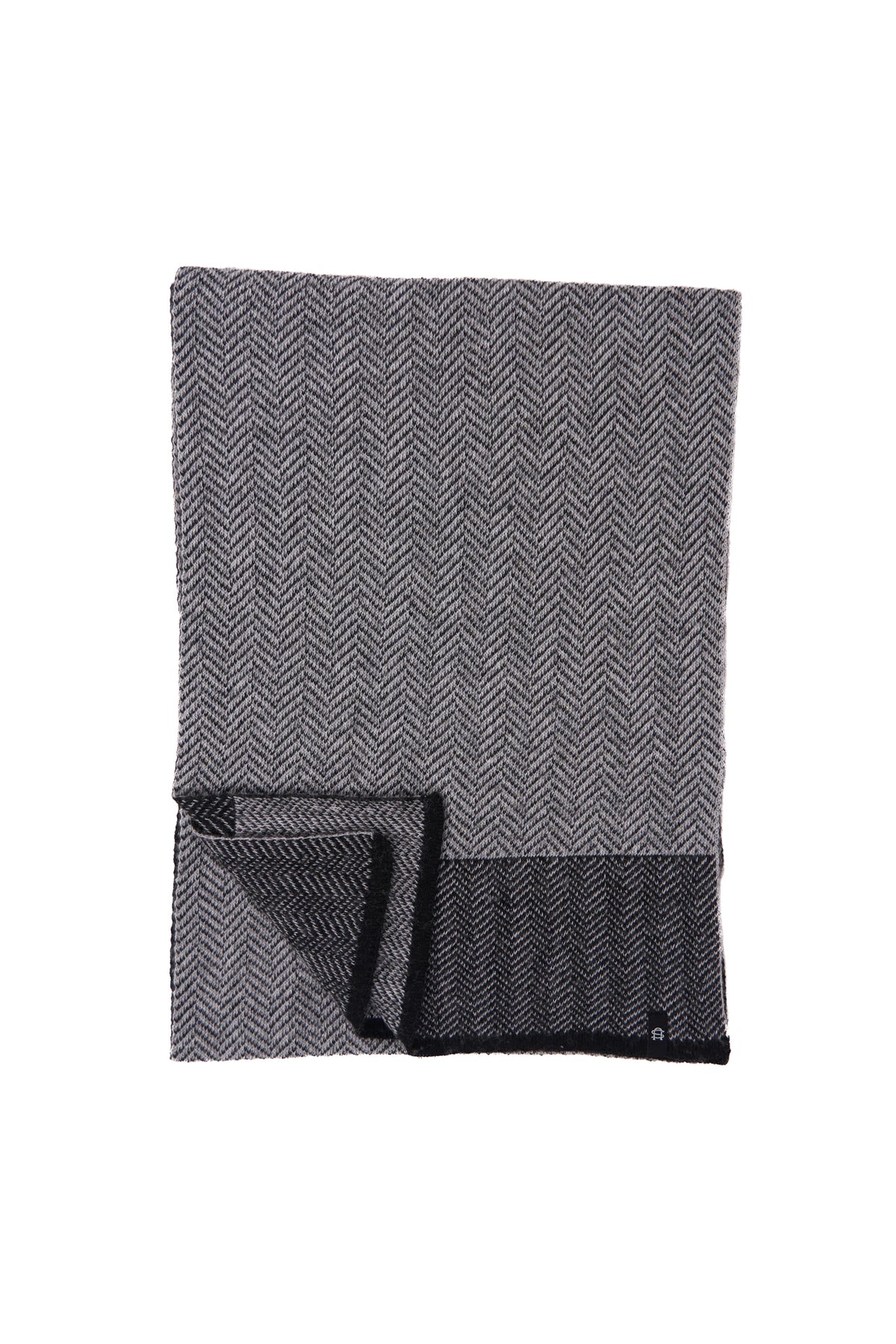 NEW Charcoal Merino Wool and Recycled Polyester Terminal 4 Scarf