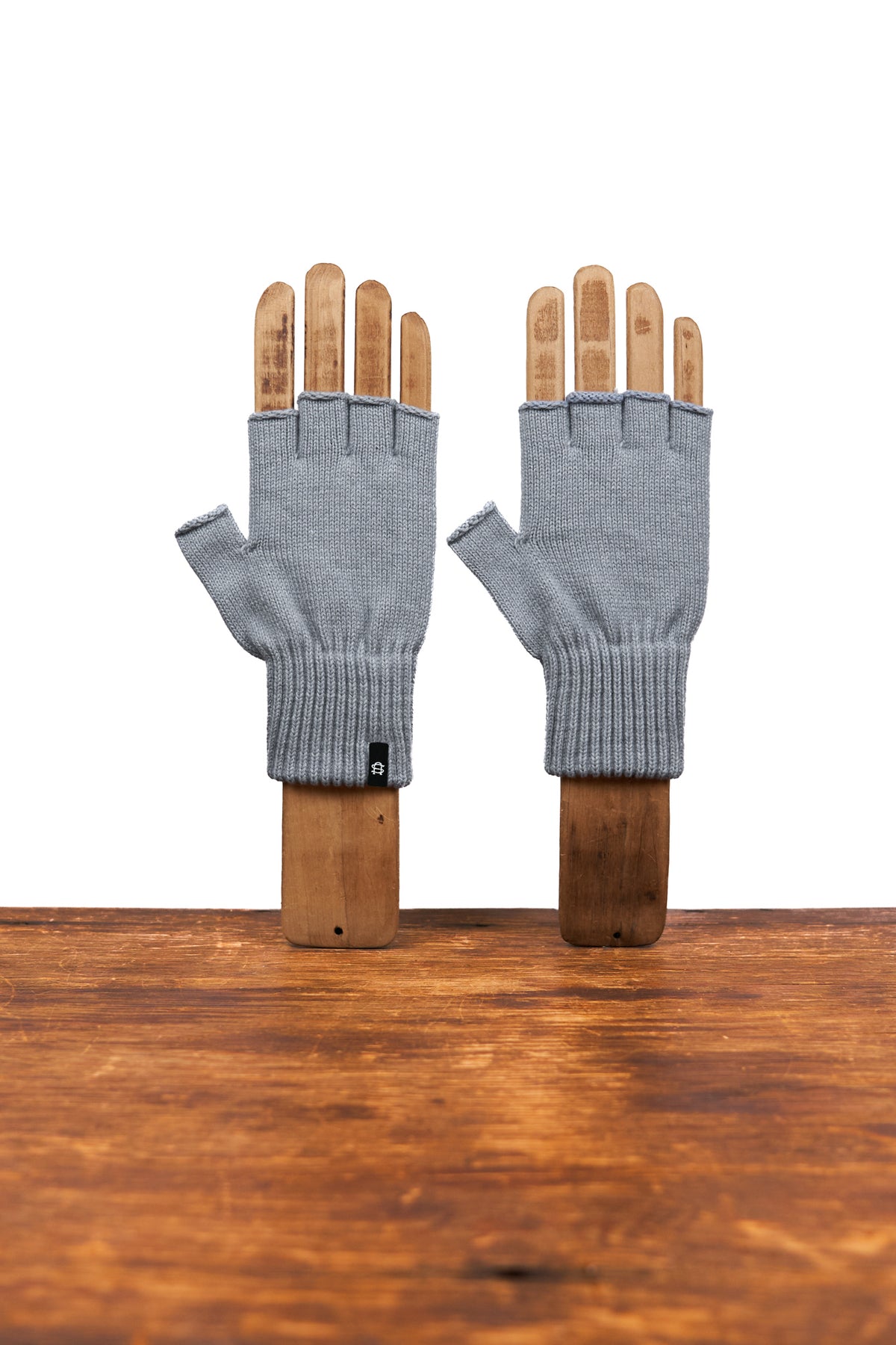 NEW Merino Wool and Recycled Polyester Fingerless Gloves - CLOUD