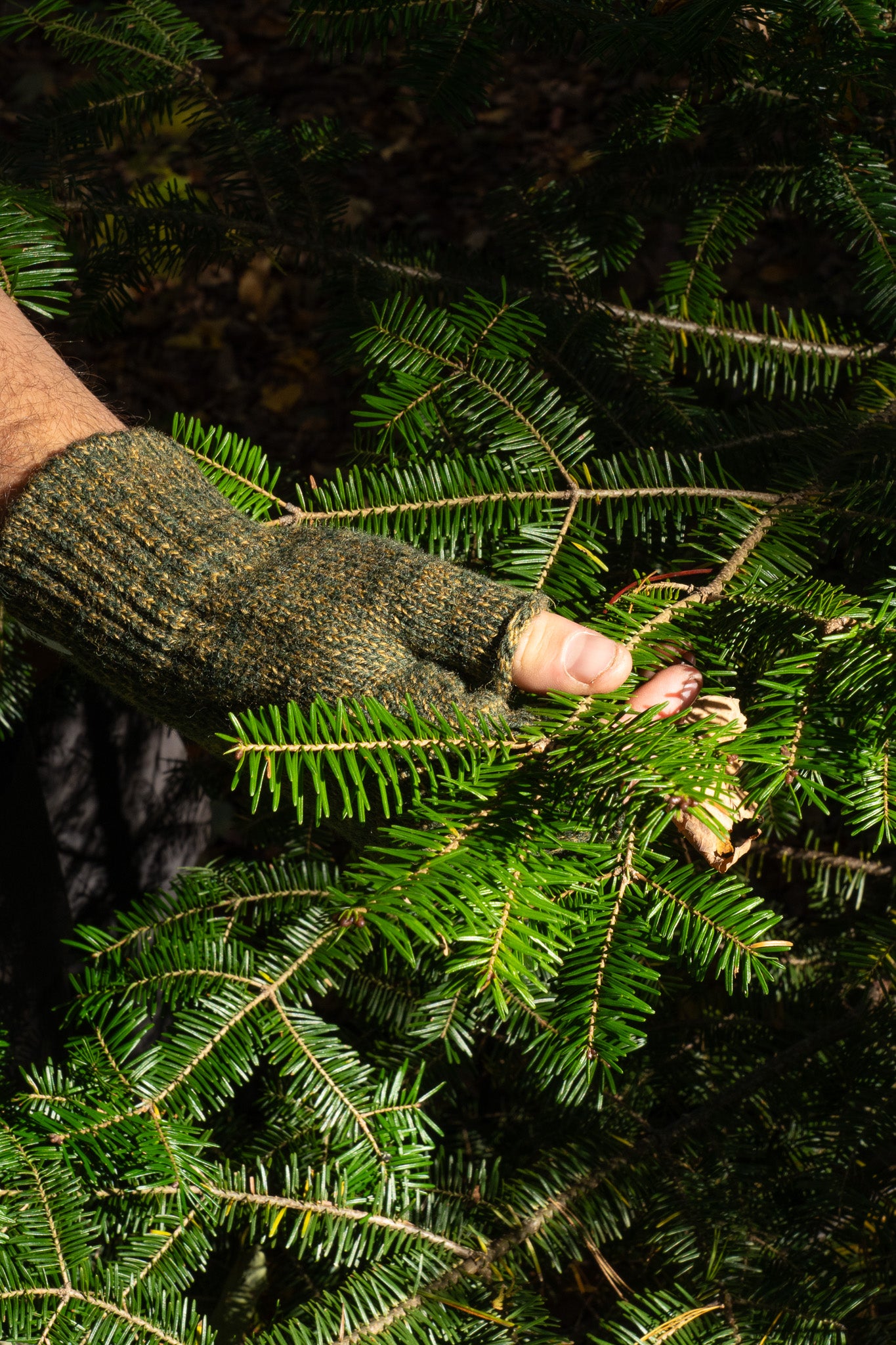 Jungle glove on sale